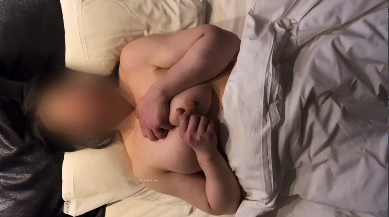 这大长腿 酒店干人类高质量女性 C罩杯粉粉乳房 娇喘声声勾魂摄魄 必须满足